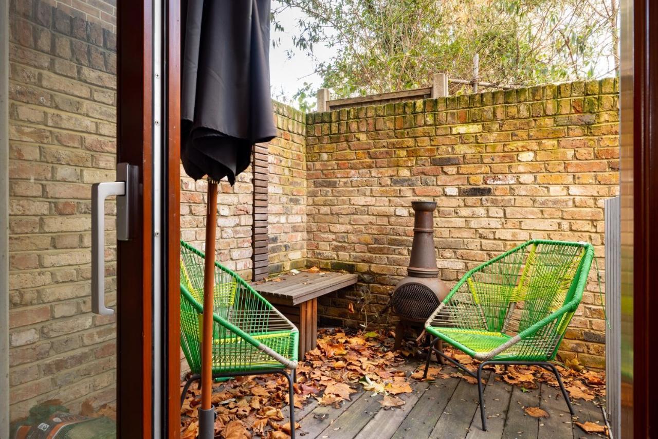 The Victoria Park Sanctuary - Stunning 2Bdr Flat Διαμέρισμα Λονδίνο Εξωτερικό φωτογραφία